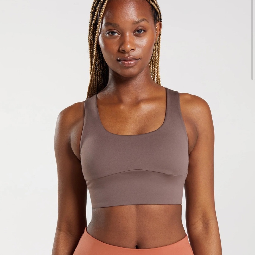 Gymshark longline sports bra truffle brown NWT